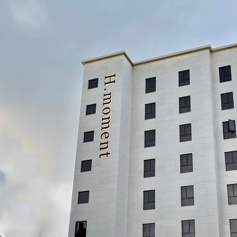 H Moment Hotel Songjeong 釜山広域市 エクステリア 写真