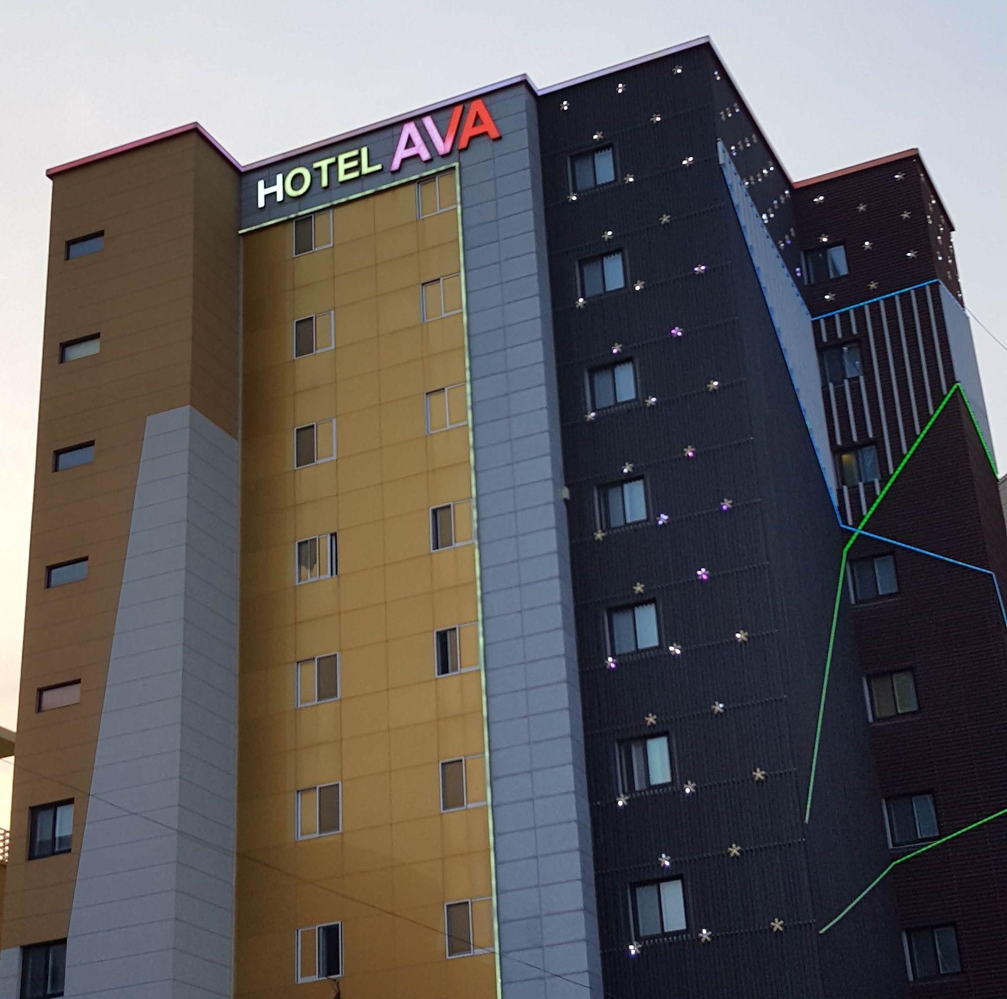 H Moment Hotel Songjeong 釜山広域市 エクステリア 写真