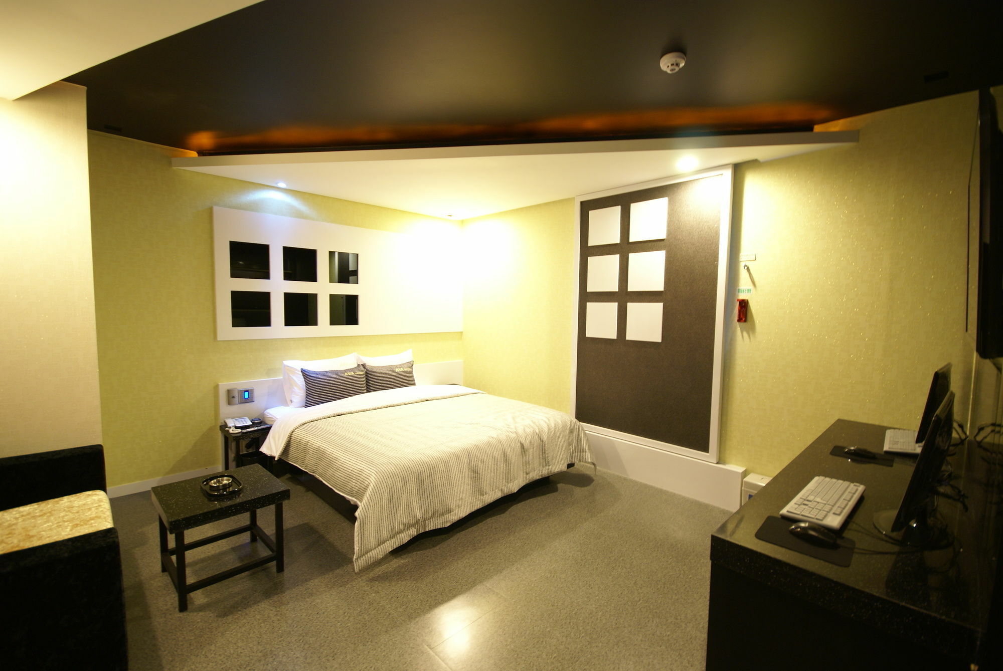 H Moment Hotel Songjeong 釜山広域市 エクステリア 写真